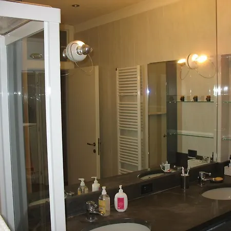 San Vigilio Apartment *