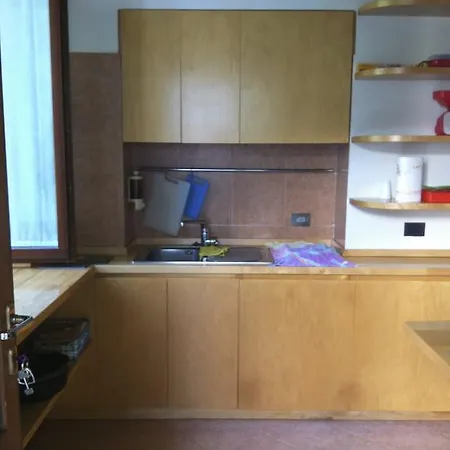 San Vigilio Apartment *