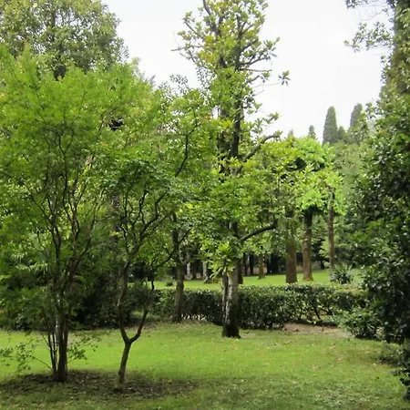 San Vigilio Apartment *